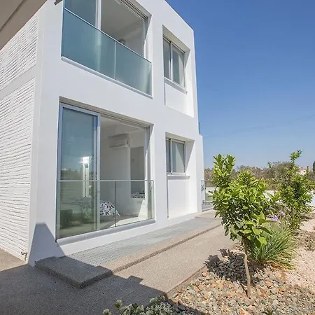 Villa Kacy Aq Ccv3 * Protaras