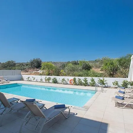 Villa Kacy Aq Ccv3 *