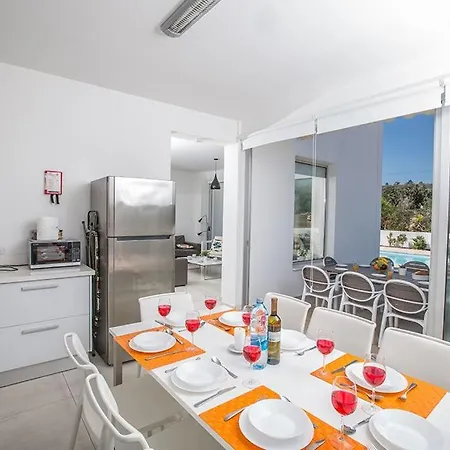Villa Kacy Aq Ccv3 Villa *