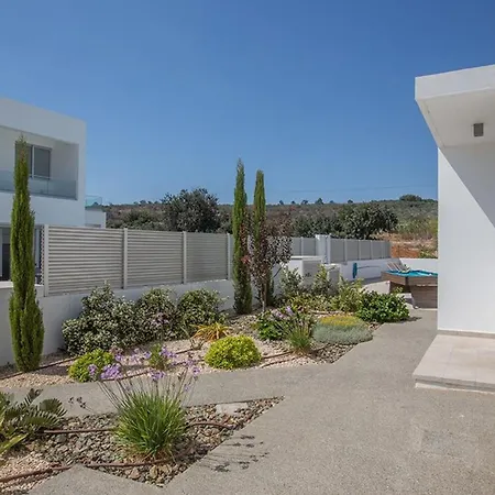 Ochosto Selene - Stunning 5 Bedroom With Private Pool