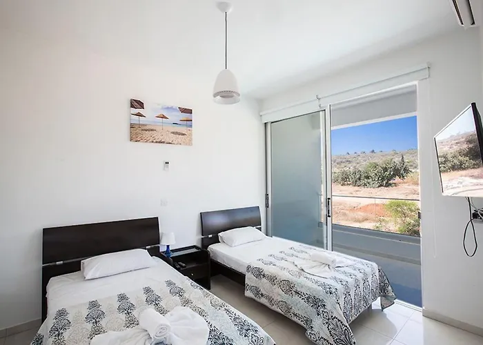 Ochosto Selene - Stunning 5 Bedroom With Private Pool * 프로타라스