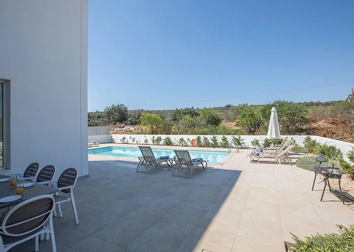 빌라 Ochosto Selene - Stunning 5 Bedroom With Private Pool 프로타라스