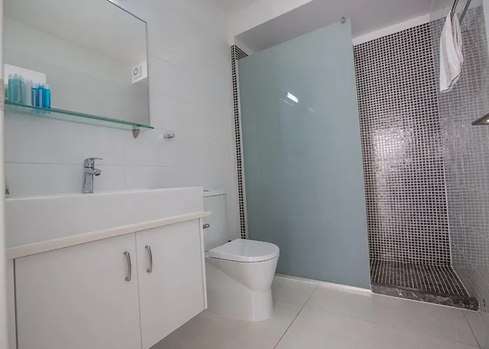 Ochosto Selene - Stunning 5 Bedroom With Private Pool * 프로타라스