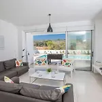 Ochosto Selene - Stunning 5 Bedroom With Private Pool