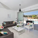 Ochosto Selene - Stunning 5 Bedroom With Private Pool Villa Protaras